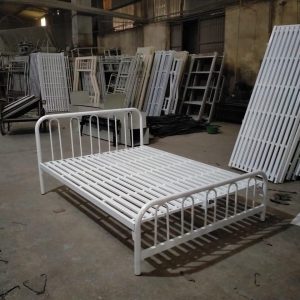 Giường sắt đơn ống tròn uốn 1m2 GS 09